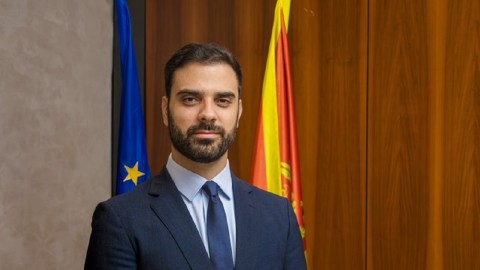 Radulović: Prodaja brodova predstavljala jedino odgovorno i racionalno rješenje thumb2.jpg