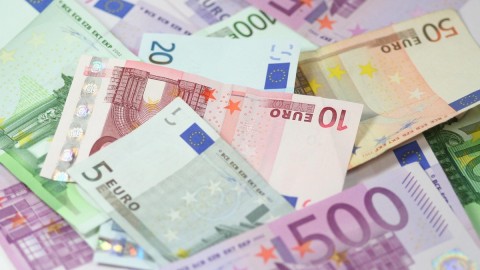 Blokirani dug na računima crnogorskih preduzeća premašio milijardu i po eura thumb2.jpg