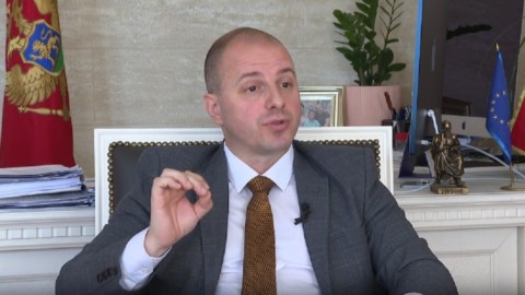 Milović: Turistički promet u padu, od januara do jula 370.000 manje noćenja nego 2024. thumb2.jpg