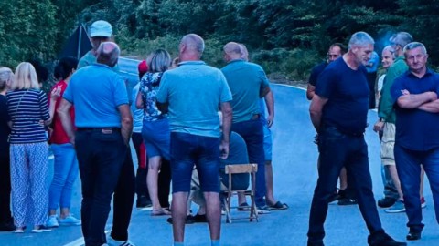 Protest u Mojkovcu zbog imovine u zahvatu NP „Biogradska Gora“ thumb2.jpg