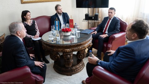 Pejović sa Marsikom razgovarao o unaprjeđenju bilateralnih odnosa i jačanju parlamentarne saradnje thumb2.jpg