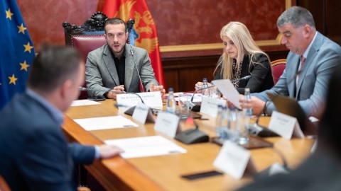Tužilaštvo provjerava privatizaciju Rudnika boksita thumb2.jpg