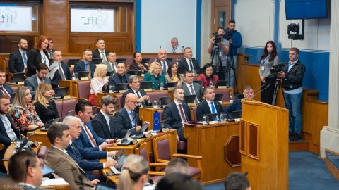 Spajić o novim rješenjima: Stranci moraju zapošljavati naše državljane, uvode se elektronske vize thumb2.jpg