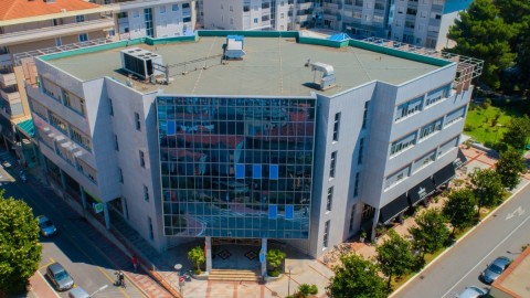 Nevila Klakor i Anton Marković dobitnici "Novembarske nagrade" thumb2.jpg