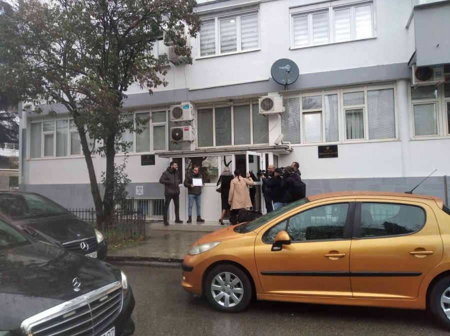 Članovi TS ulaze na sjednicu Članovi TS ulaze na sjednicu