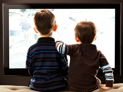 Kompjuteri i TV ne štete razvoju djece Kompjuteri i TV ne štete razvoju djece