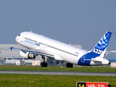 Bliski susret aviona i NLO? Bliski susret aviona i NLO?