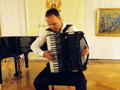 Vivaldi na harmonici Predraga Jankovića Vivaldi na harmonici Predraga Jankovića