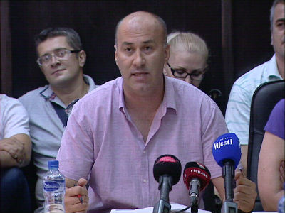 Vlada: Budite racionalni Vlada: Budite racionalni