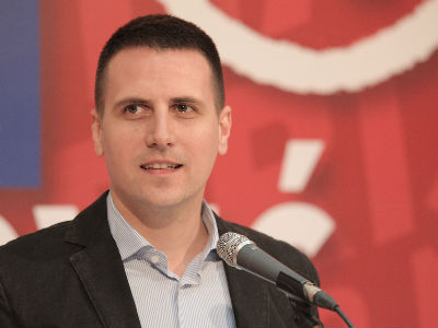Vešović i Mugoša zamjenici gradonačelnika Vešović i Mugoša zamjenici gradonačelnika