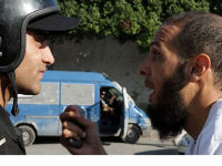 tunis-islamisti-policajac.jpg