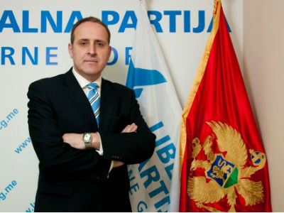 LP: CG da raskrsti sa avetima prošlosti LP: CG da raskrsti sa avetima prošlosti