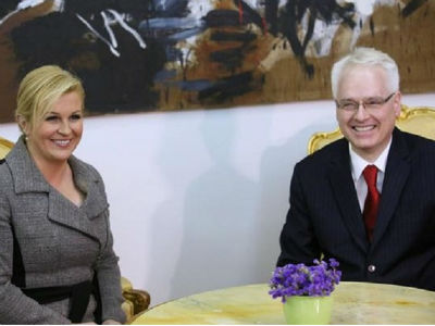Josipović predao dužnost Kolindi Josipović predao dužnost Kolindi