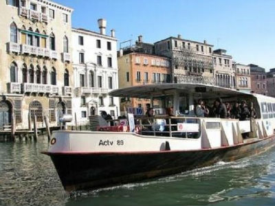 Bosanac ukrao trajekt u Veneciji Bosanac ukrao trajekt u Veneciji