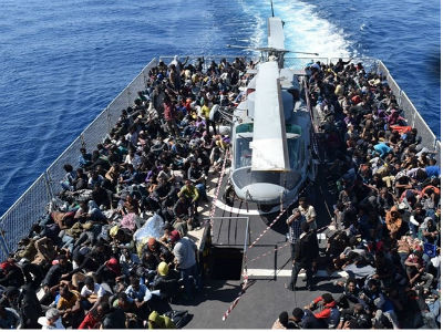 Spaseno 2.900 migranata u Mediteranu Spaseno 2.900 migranata u Mediteranu