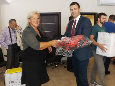 Rotari klub obezbjedio više od 600 đačkih torbi Rotari klub obezbjedio više od 600 đačkih torbi