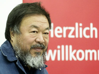 Obožavaoci doniraju Lego kockice Aju Vejveju Obožavaoci doniraju Lego kockice Aju Vejveju
