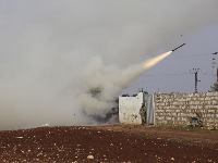 U bombardovanju Idliba ubijeno sedam civila