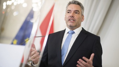 U Austriji vakcinacija će biti obavezna od februara U Austriji vakcinacija će biti obavezna od februara