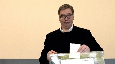 Vučić: Nema odlaganja izbora, "za" glasalo 60,48 % Vučić: Nema odlaganja izbora, "za" glasalo 60,48 %