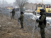 Poljska počela izgradnju zida na granici sa Bjelorusijom