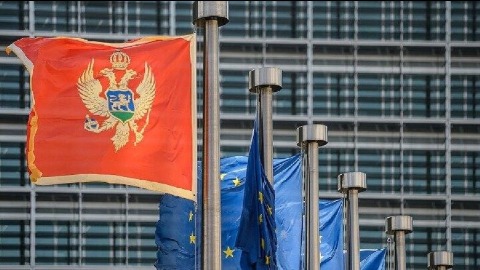 Политичка нестабилност успорила преговоре Политичка нестабилност успорила преговоре