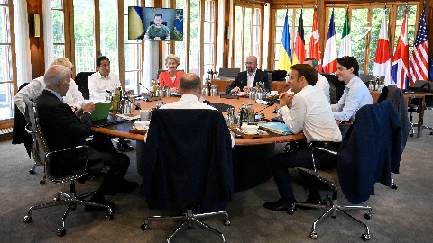 "Učinite sve što možete da se prije kraja godine okonča rat u Ukrajini" "Učinite sve što možete da se prije kraja godine okonča rat u Ukrajini"
