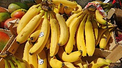 Znate li šta znače naljepnice na bananama i drugom voću?