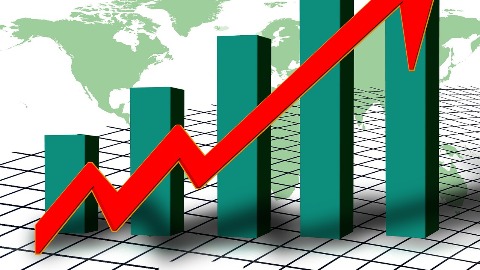 ММФ побољшао изгледе за глобални раст у овој години