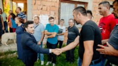 Abazović posjetio selo Radulići i razgovarao sa mještanima okolnih sela