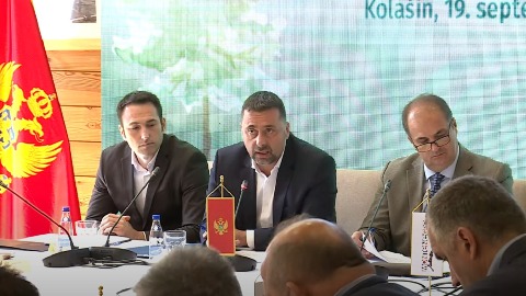 Сезона успјешна, више туриста на сјеверу Сезона успјешна, више туриста на сјеверу