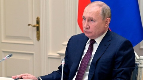 Путин потписао указ о одлагању мобилизације за студенте Путин потписао указ о одлагању мобилизације за студенте