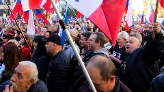 Чешка: Десетине хиљада људи на протестима против санкција Русији