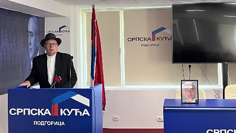 "Ракчевић створио оно што га чини симболом за будућа времена" "Ракчевић створио оно што га чини симболом за будућа времена"