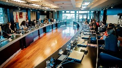 Abazović sa studentima FPN-a thumb1.jpg