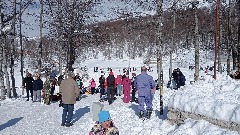 Na Vučju nezapamćena gužva, satima se čeka na iznajmljivanje opreme thumb1.jpg