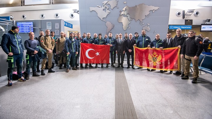 Наши спасиоци кренули ка Турској, могуће слање и медицинског тима