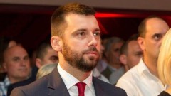"Dolazi vrijeme pristrojnosti, reda i razvoja" thumb1.jpg