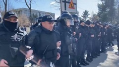 Ухапшене 54 особе, полиција оптужује руске службе за нереде