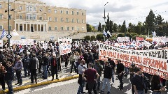 У Грчкој генерални штрајк због жељезничке несреће 