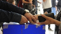 Представник ДПС-а снимао бирачко мјесто, прекинуто гласање на једном мјесту у Шавнику