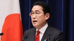 Јапански премијер данас у ненајављеној посјети Украјини