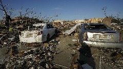 Мисисипи: Ванредно стање због торнада, 26 погинулих