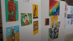 Отворена изложба умјетничких радова особа са аутизмом