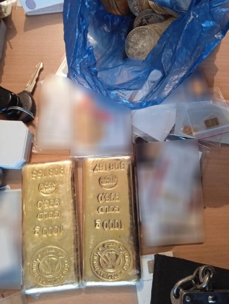 Златне полуге