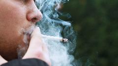 Grad u SAD zabranio svima rođenim u 21. vijeku da kupuju cigarete thumb1.jpg