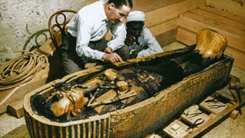 Научници „оживjели“ фараона: Погледајте како је изгледао Тутанкамон