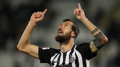 Šćekić: Želja mi je da završim karijeru u Partizanu thumb1.jpg