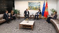 Starbaks u Crnu Goru stiže početkom 2024. thumb1.jpg