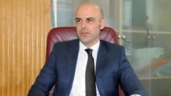 Da li je Bulatović rješenje za VPSCG? thumb1.jpg